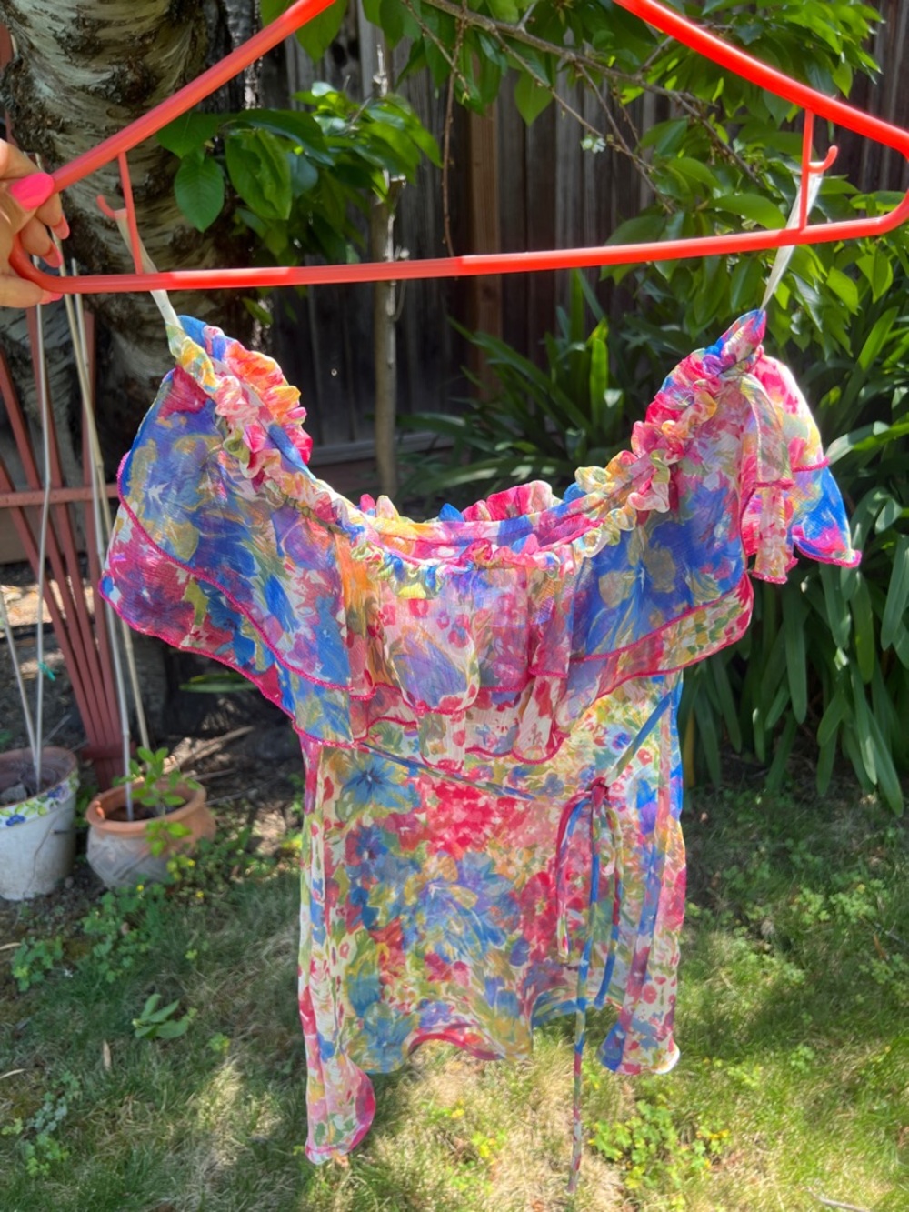Floral Ruffle chiffon strapless top - Picture 4 of 5